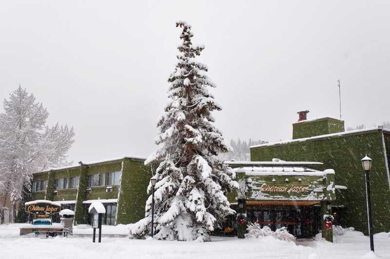 Chateau Jasper Hotel Екстериор снимка